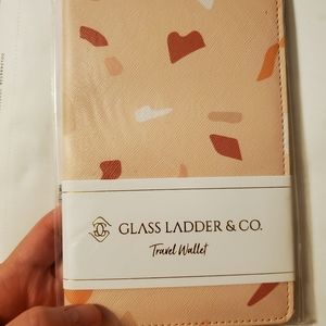 Glass ladder & co passport holder causebox 2019